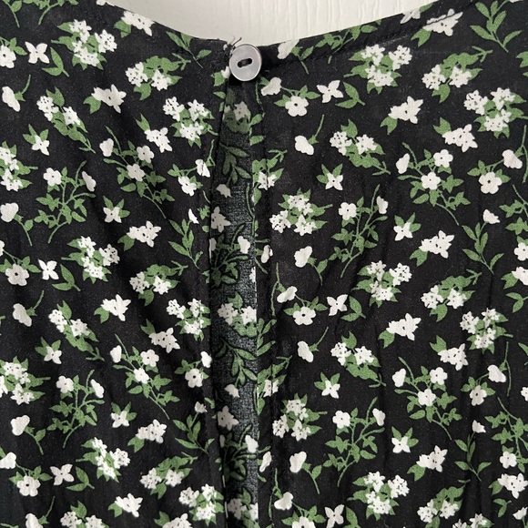 OLD NAVY Floral Sleeveless Blouse Black Green Large L - Picture 7 of 10